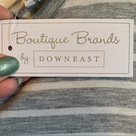 NWT Split Back Shirt - Picture 7 of 8